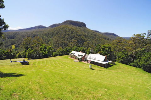 Yeola - Lush Location With River Access! - Kempsey Accommodation 1