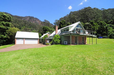 Yeola - Lush Location With River Access! - Kempsey Accommodation 2