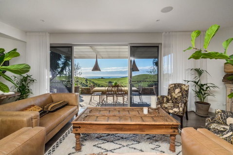 Your Luxury Escape - Horizon - Kempsey Accommodation 2