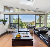Your Luxury Escape - Vue from Here - Kempsey Accommodation