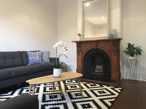 Zaara - Kempsey Accommodation 0