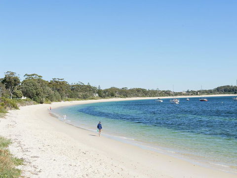 Zenith Studio, Unit 4/10 Messines Street - Kempsey Accommodation 0