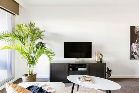 Lux 2BR On Hindmarsh SQ - Kempsey Accommodation 2