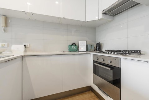Of SouthbankLight Filled ApartmentHUGE Private Terrace With City ViewsParkingPoolGymWiFi - Kempsey Accommodation 1