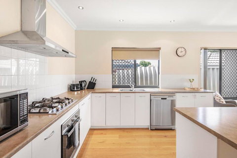 3b2b Bentley Home - Kempsey Accommodation 2