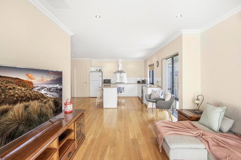 3b2b Bentley Home - Kempsey Accommodation 4