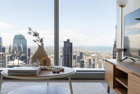 A 2BR Apt With Stunning City Views FREE Parking - Kempsey Accommodation 0