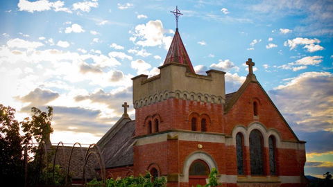 A Tassie Church - Kempsey Accommodation 1