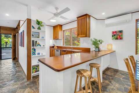 Absolute Beachfront, Heart Of Port Douglas - 24 S - Kempsey Accommodation 2