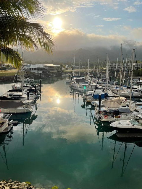 Absolutely Lovely Waterfront Apartment 333 - Kempsey Accommodation 2