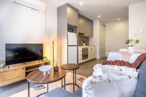 Adjacent To Flagstaff Gardens 1br In Cbd Melboure - Kempsey Accommodation 0