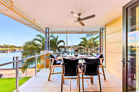 Absolute Luxury Marina Lifestyle At The Port Of Airlie Beach - Kempsey Accommodation 0