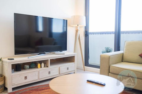 Aircabin - Gladesville - Modern Stylish 1 Bed Apt - Kempsey Accommodation 1