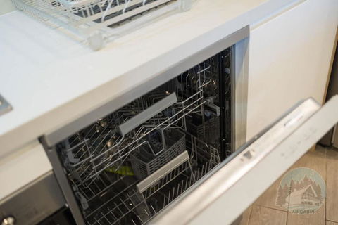 Aircabin - Gladesville - Modern Stylish 1 Bed Apt - Kempsey Accommodation 2