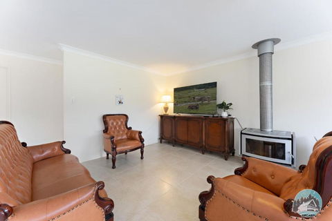 Aircabin - Wyong Creek - Comfy Rural Retreat House - Kempsey Accommodation 1