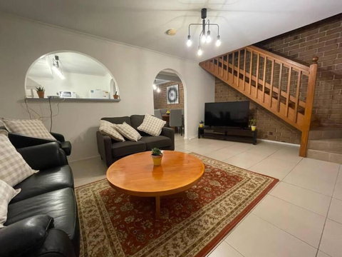 Aloha Adelaide - Kempsey Accommodation 3