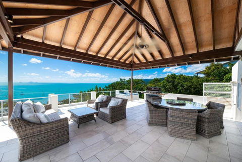 Amazing Penthouse With Whitsundays Lifestyle - Kempsey Accommodation 1