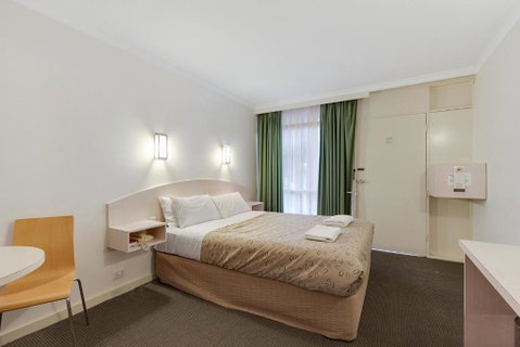 Alexander Motor Inn - Kempsey Accommodation 0