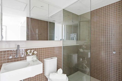 Apt In The Heart Of Southbank With Parking & WiFi - Kempsey Accommodation 4