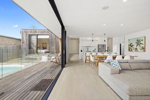 Aqua Luna - Stylish Retreat By Koonya Ocean Beach - Kempsey Accommodation 1