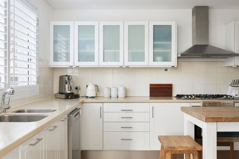 Arabella - 2 Bedroom Holiday House Nelson Bay - Kempsey Accommodation 4