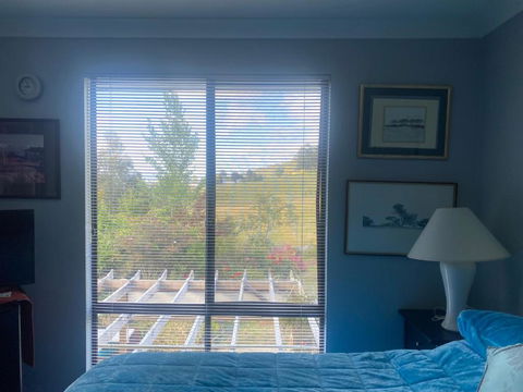 Art House Blue Room - Kempsey Accommodation 3