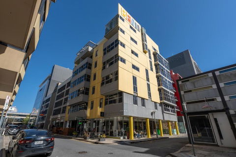 Artful Escape On York - 2x Carpark, Wifi, East End - Kempsey Accommodation 4