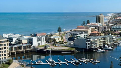 Atlantic Tower Motor Inn - Kempsey Accommodation 3