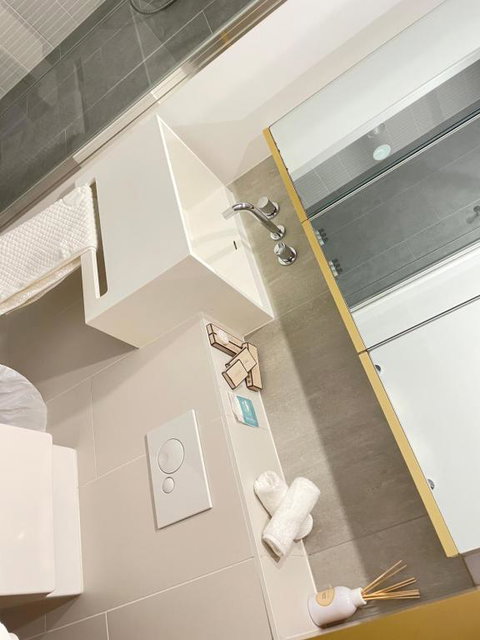 Avant - Kempsey Accommodation 1