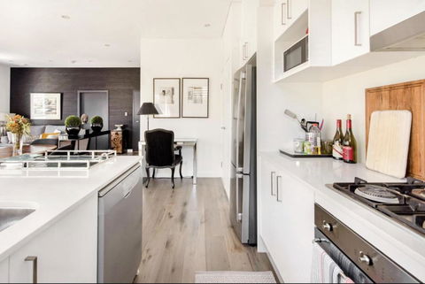 B312S - Luxury Waverton Apartment - Kempsey Accommodation 4