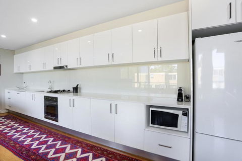 B314S - Waverton Village Heights - Kempsey Accommodation 3