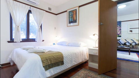 B4 Crawley Apartment 1 BRM & Sleepout Near UWA - Kempsey Accommodation 1
