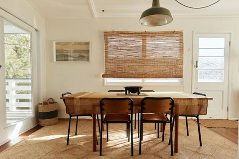 BAY PROPERTIES . The Sailors Upper Deck - Kempsey Accommodation 2