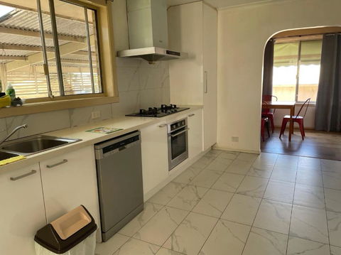B Convenient And Livable Place For Daily Life - Kempsey Accommodation 4