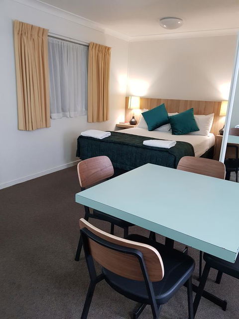 Southport Motel & Apartments - Kempsey Accommodation 5