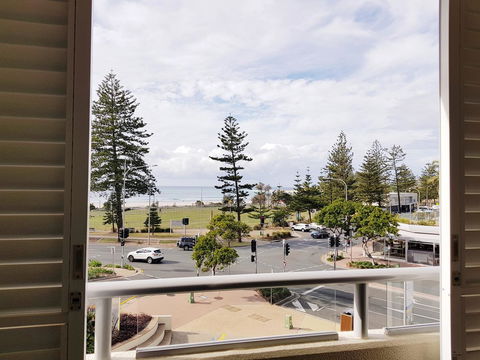 Blue C Coolangatta - Kempsey Accommodation 5