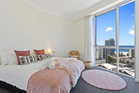 Chevron Renaissance Ocean View - Kempsey Accommodation 18