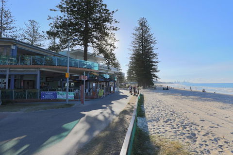 Pacific Regis Beachfront Holiday Apartments - Kempsey Accommodation 17