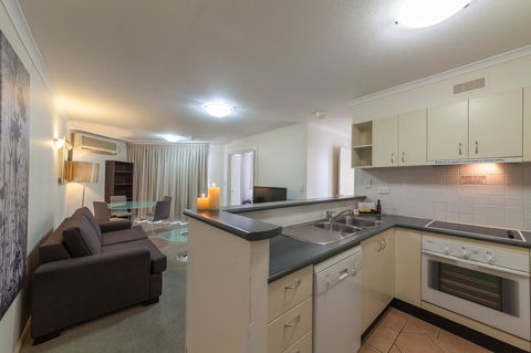 West End Central Apartments - Kempsey Accommodation 13