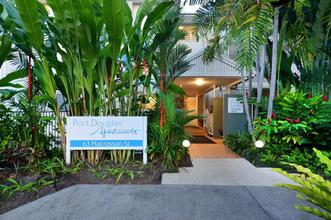 Port Douglas Apartments - Adults Only Oasis - Kempsey Accommodation 14