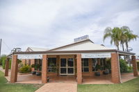 Book Charleville Accommodation Vacations Kempsey Accommodation Kempsey Accommodation