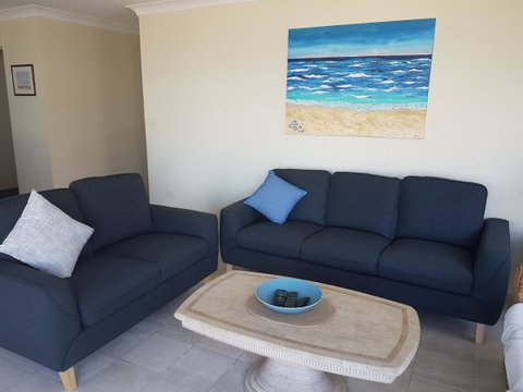 Mykonos Apartments - Kempsey Accommodation 11