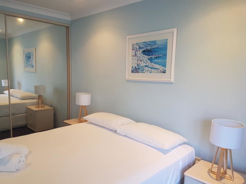 Mykonos Apartments - Kempsey Accommodation 21