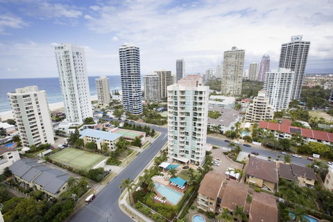 Maldives Resort Main Beach, Gold Coast - Kempsey Accommodation 26