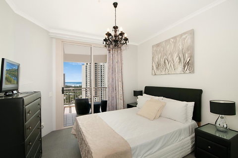 Maldives Resort Main Beach, Gold Coast - Kempsey Accommodation 33