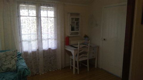 Boonah Cottage - Kempsey Accommodation 2