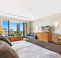 Deluxe King Room in Gold Tower - Kempsey Accommodation
