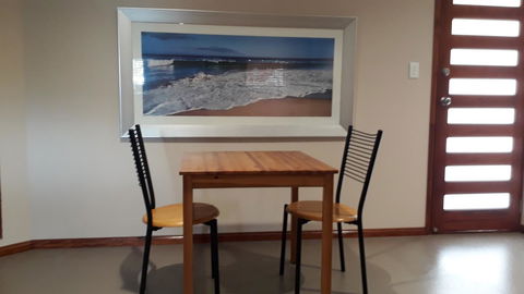 Private Apartment With Scenic Gardens - Kempsey Accommodation 8