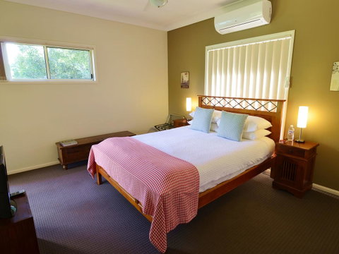 Apple Tree Cottage Montville - Kempsey Accommodation 7
