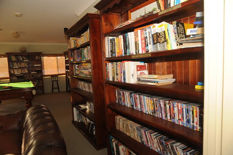 Waterfront At White Patch - Kempsey Accommodation 11